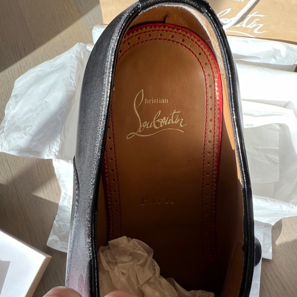 Christian Louboutin - Men's Greggo Lace-up shoes - Patinated calf leather - Picture 3 of 9